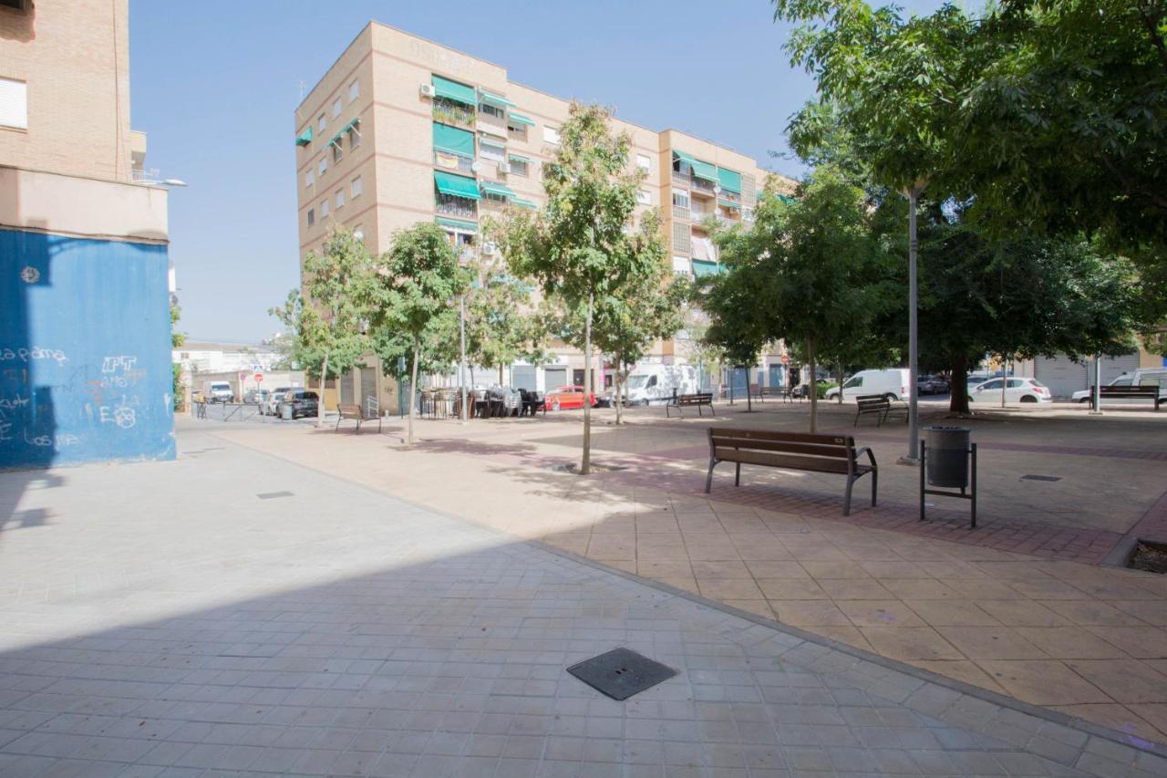 Piso Estadio De Los Carmenes — Photos 1